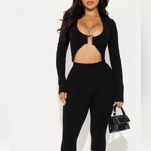 Long Sleeve Snatched Capri Pant Set